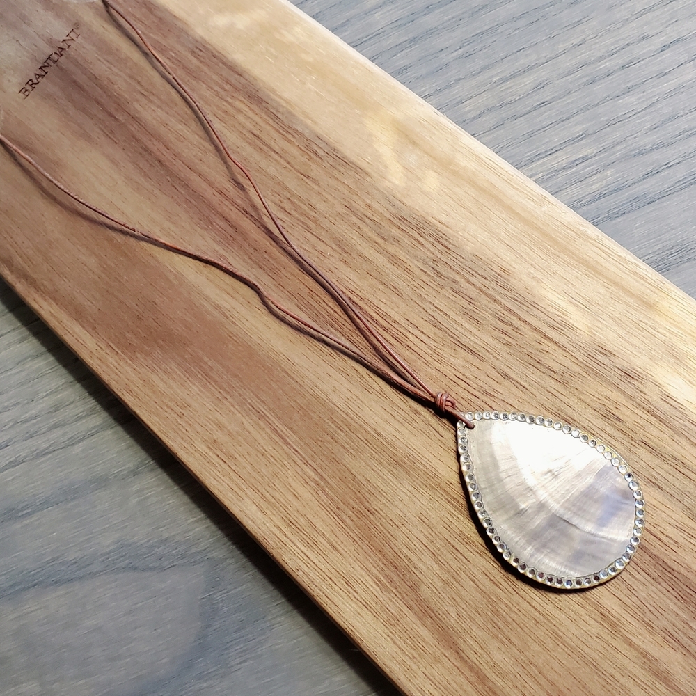 SHA $80 Mother of Pearl Shell Crystal Boho Necklace